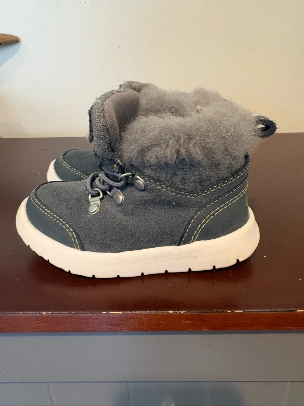 UGG kids winter